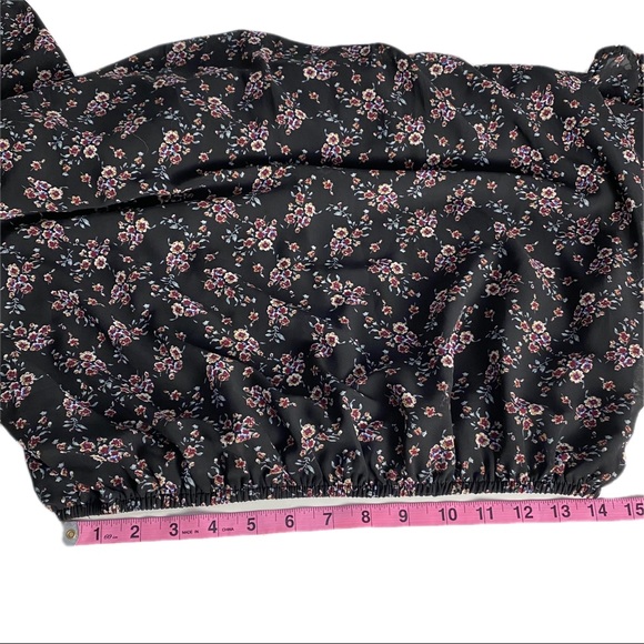 NWT Papermoon Black Floral Pullover Top Sheer 3/4 Sleeve Blouse Small - Picture 15 of 15